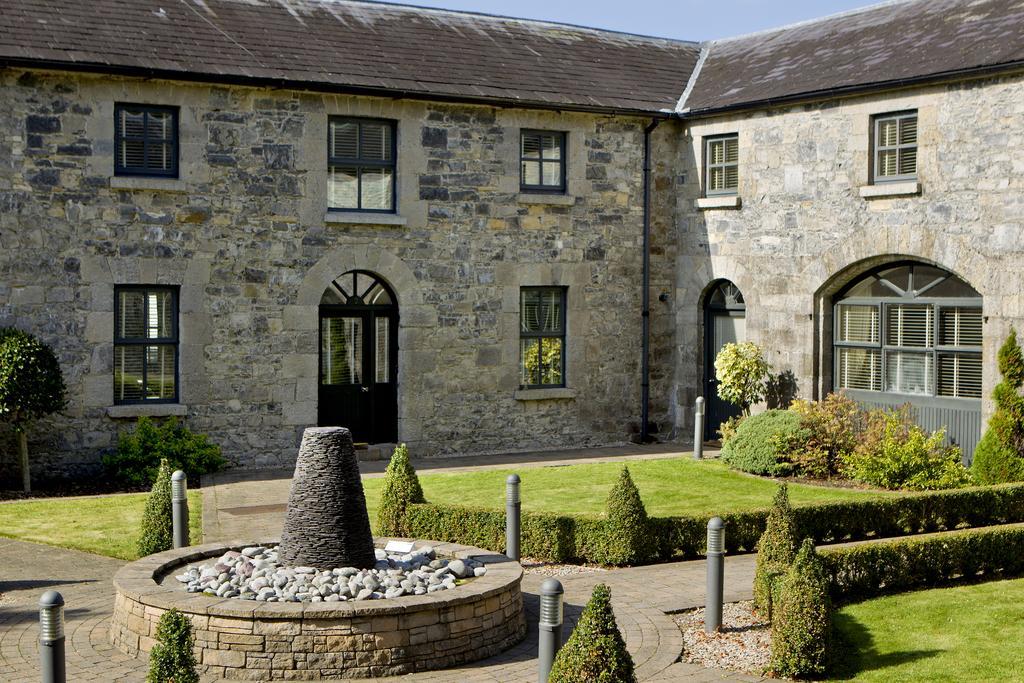 Moyvalley Hotel & Golf Resort Exterior foto