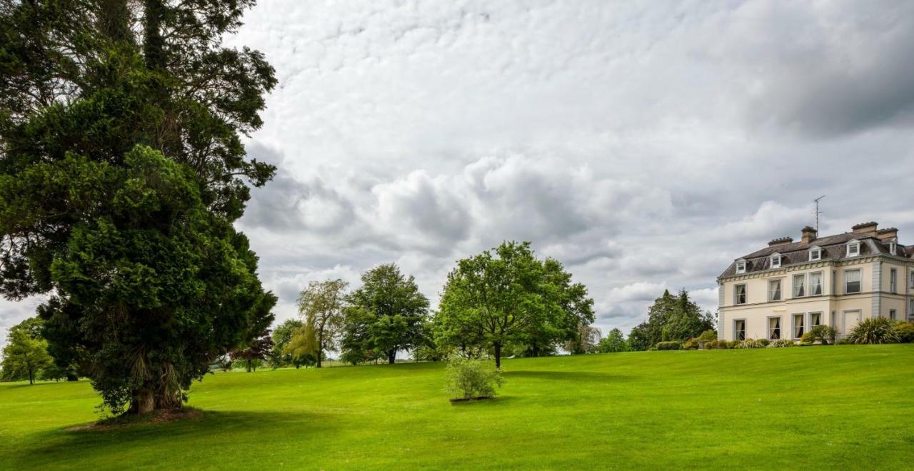 Moyvalley Hotel & Golf Resort Exterior foto